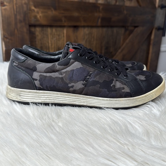 PRADA Men Camouflage Sneakers - Picture 2 of 13